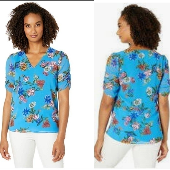Calvin Klein Tops - NWT Calvin Klein Blue Floral Blouse in Ocean Blue